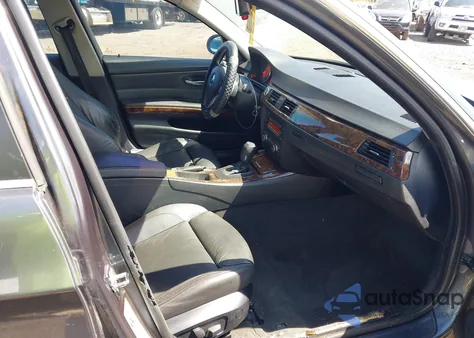 2007 BMW 335I из США, поврежденный, VIN WBAVB73517PA88669